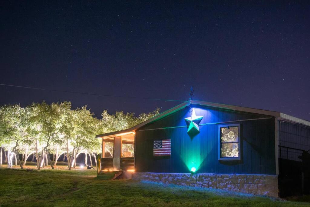 Stargaze At Orion Oldstickranch35Milesnwofaustin Villa Leander Exterior photo