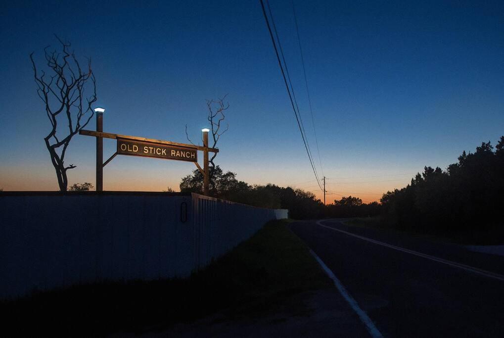 Stargaze At Orion Oldstickranch35Milesnwofaustin Villa Leander Exterior photo