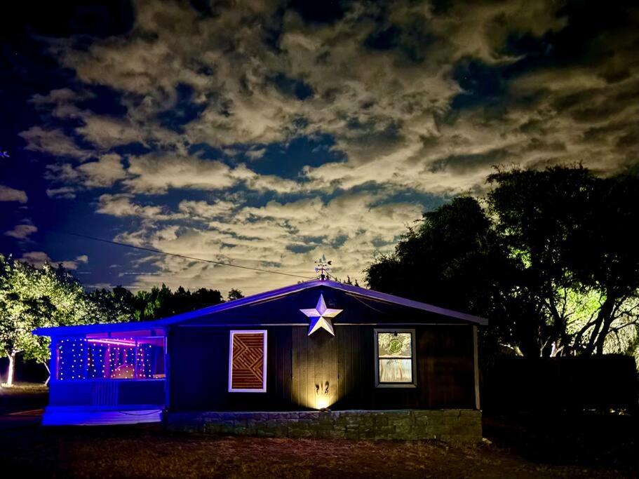 Stargaze At Orion Oldstickranch35Milesnwofaustin Villa Leander Exterior photo